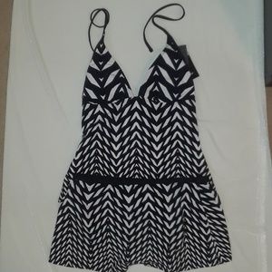 HOST PICK! NWT Kenneth Cole 2 piece swimsuit